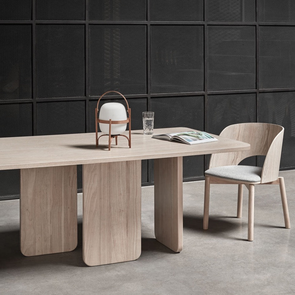 Stalas ARQ 200 cm