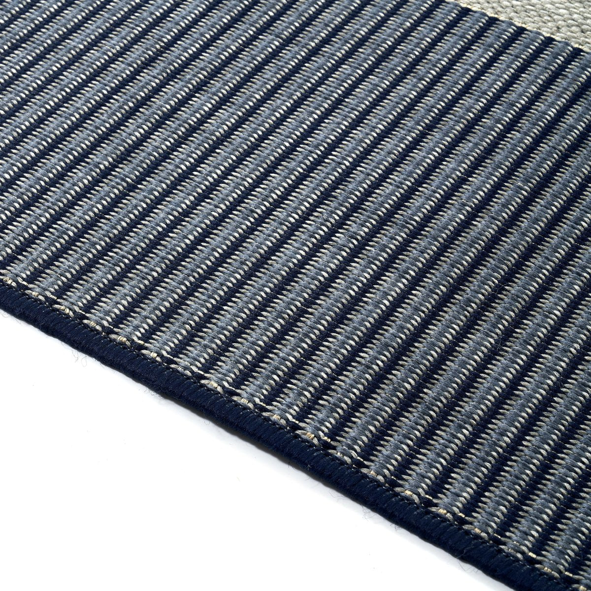 MADERA Lauko Kilimas