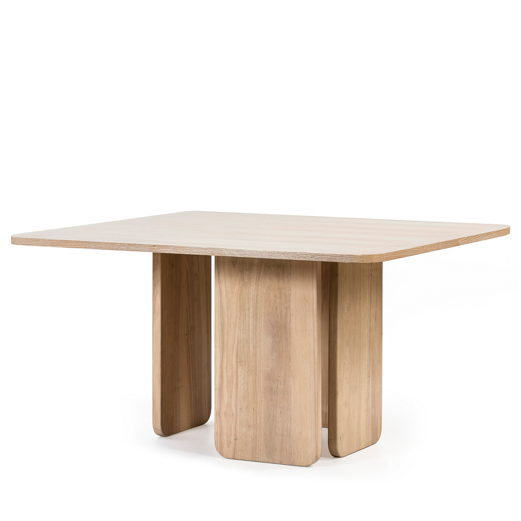 Stalas ARQ Square 137 cm