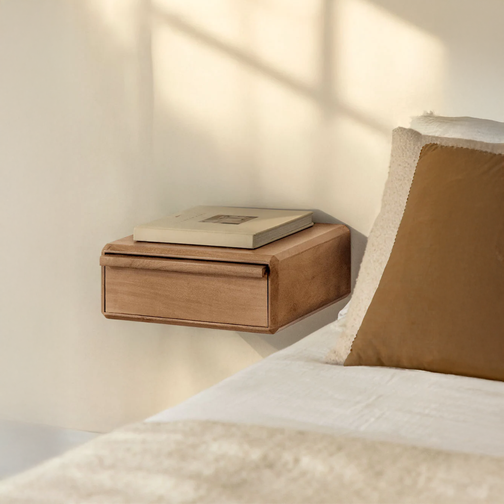 NORDIA naktinis staliukas