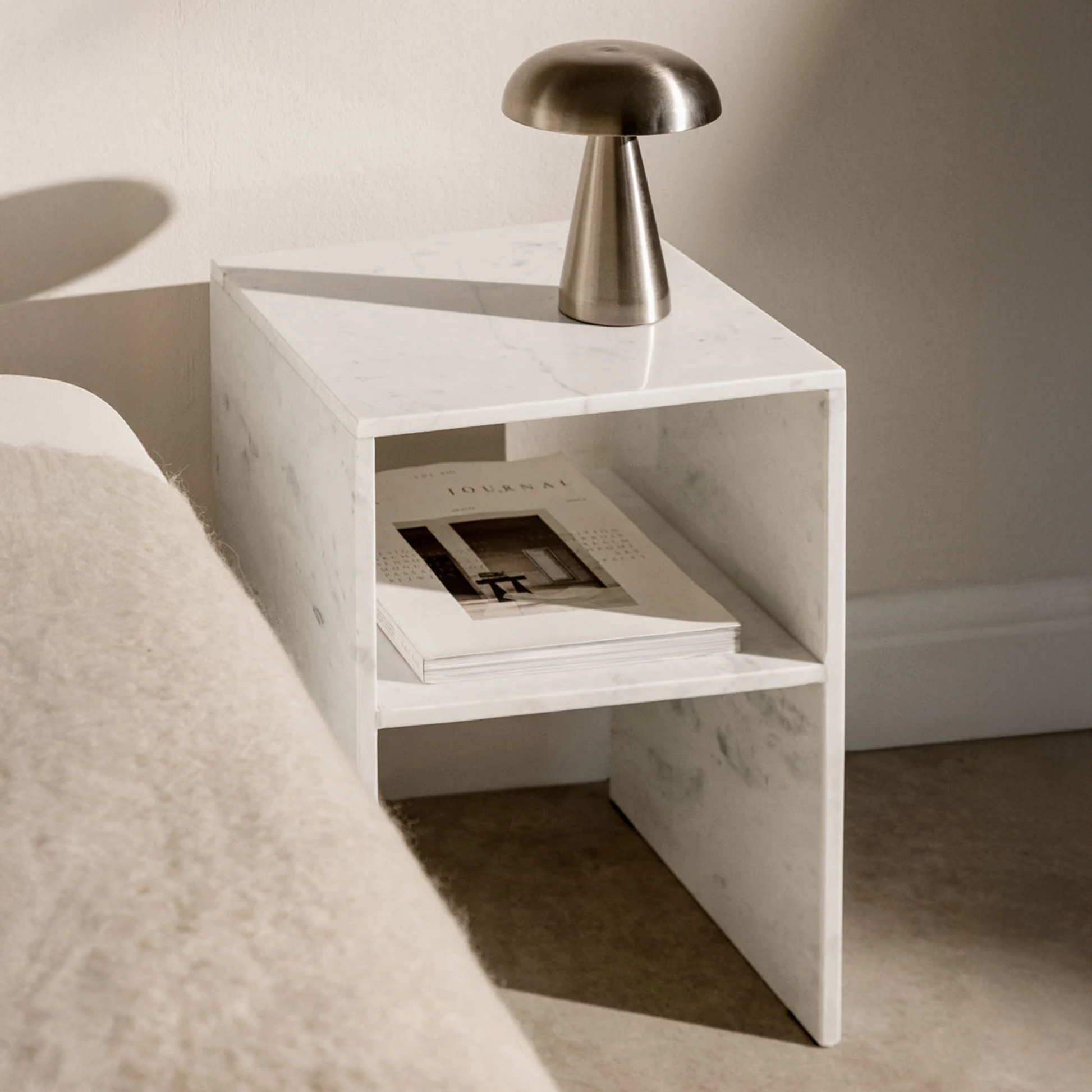 CELESTE naktinis staliukas