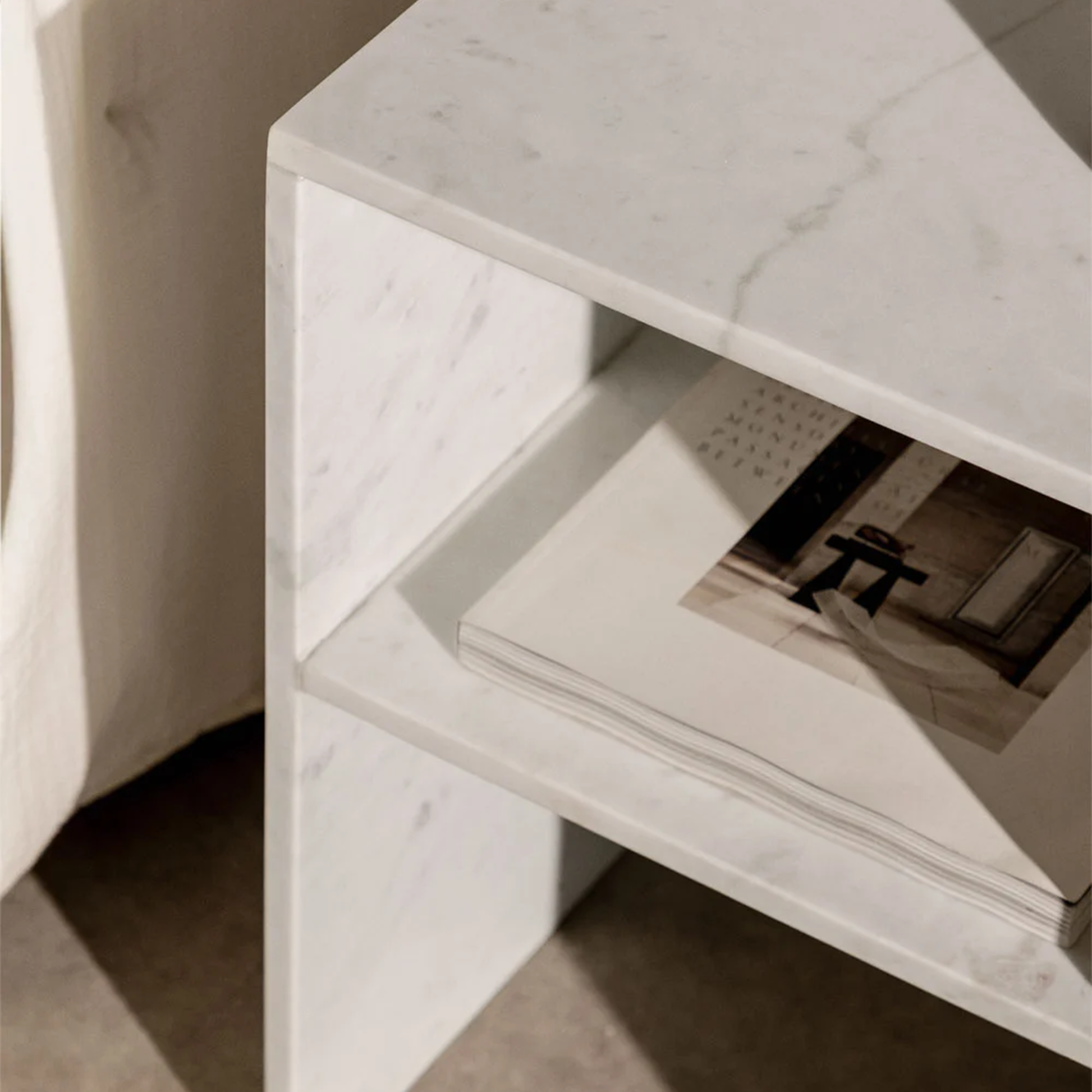 CELESTE naktinis staliukas