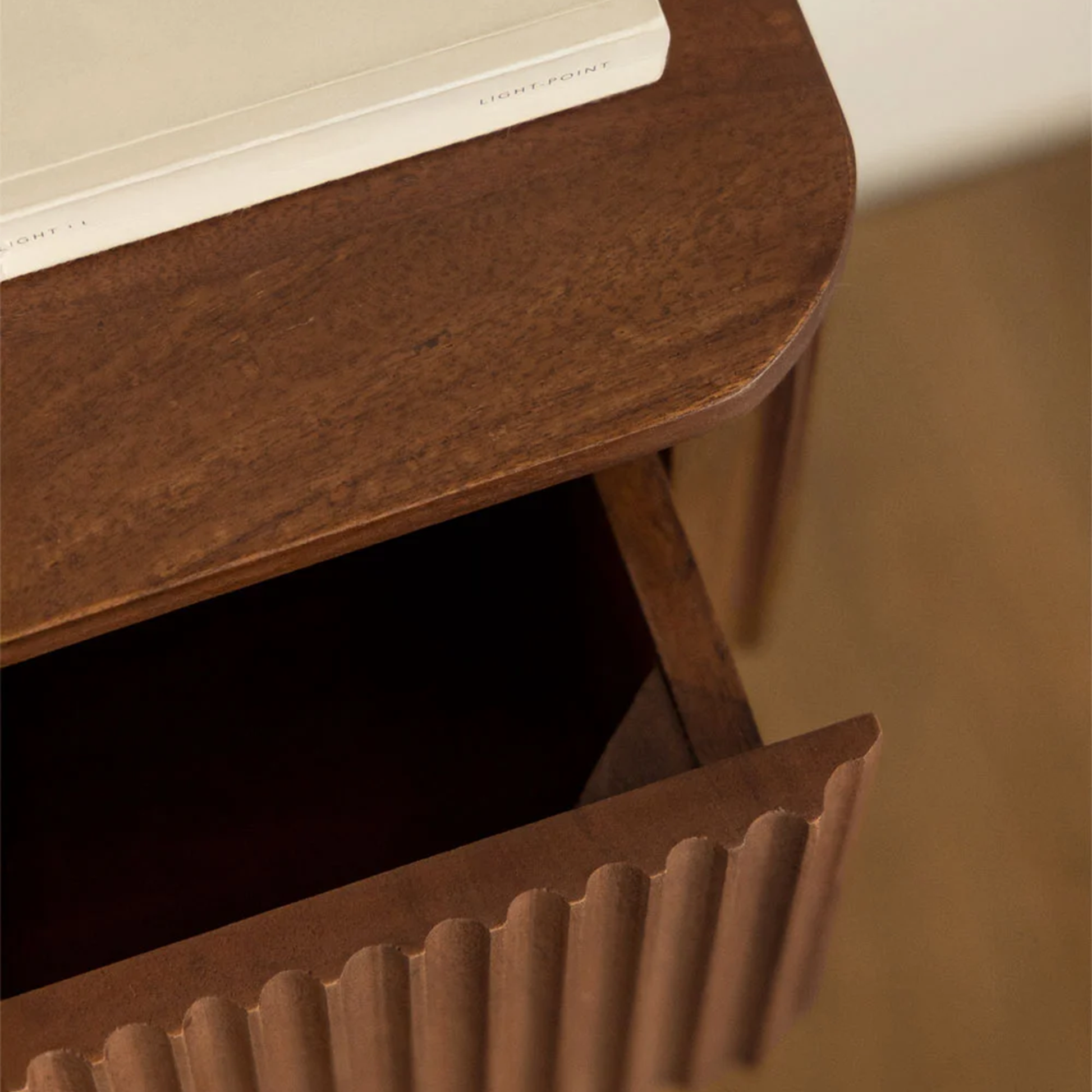 FLOTAN naktinis staliukas