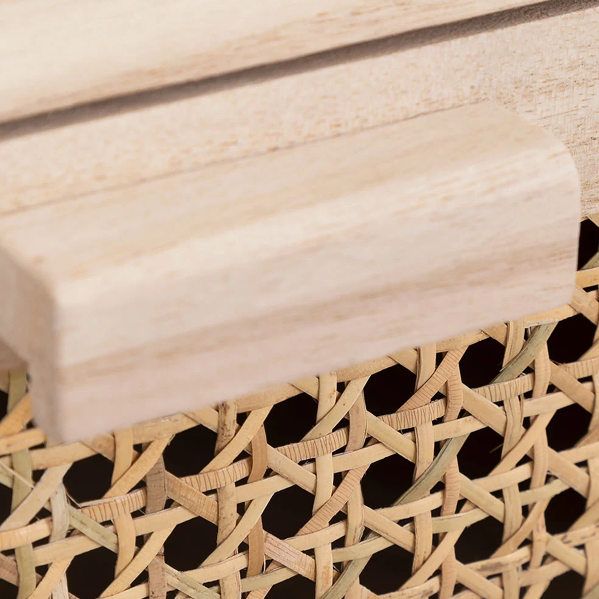 ROLIK naktinis staliukas