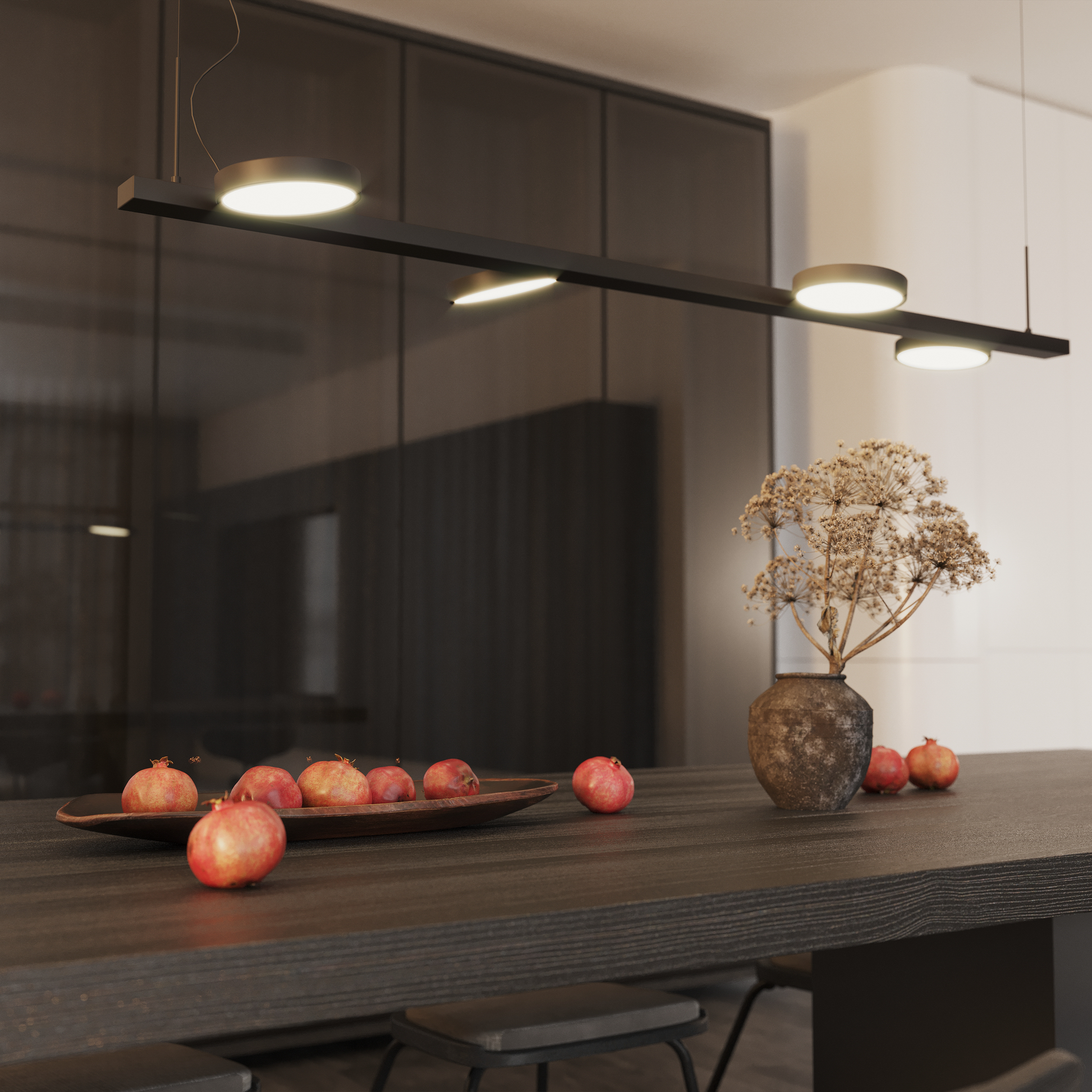 MAXLIGHT IBIZA IV puikiai tinka apšvietimui virš ilgo paviršiaus – salos, stalo ar darbo zonos