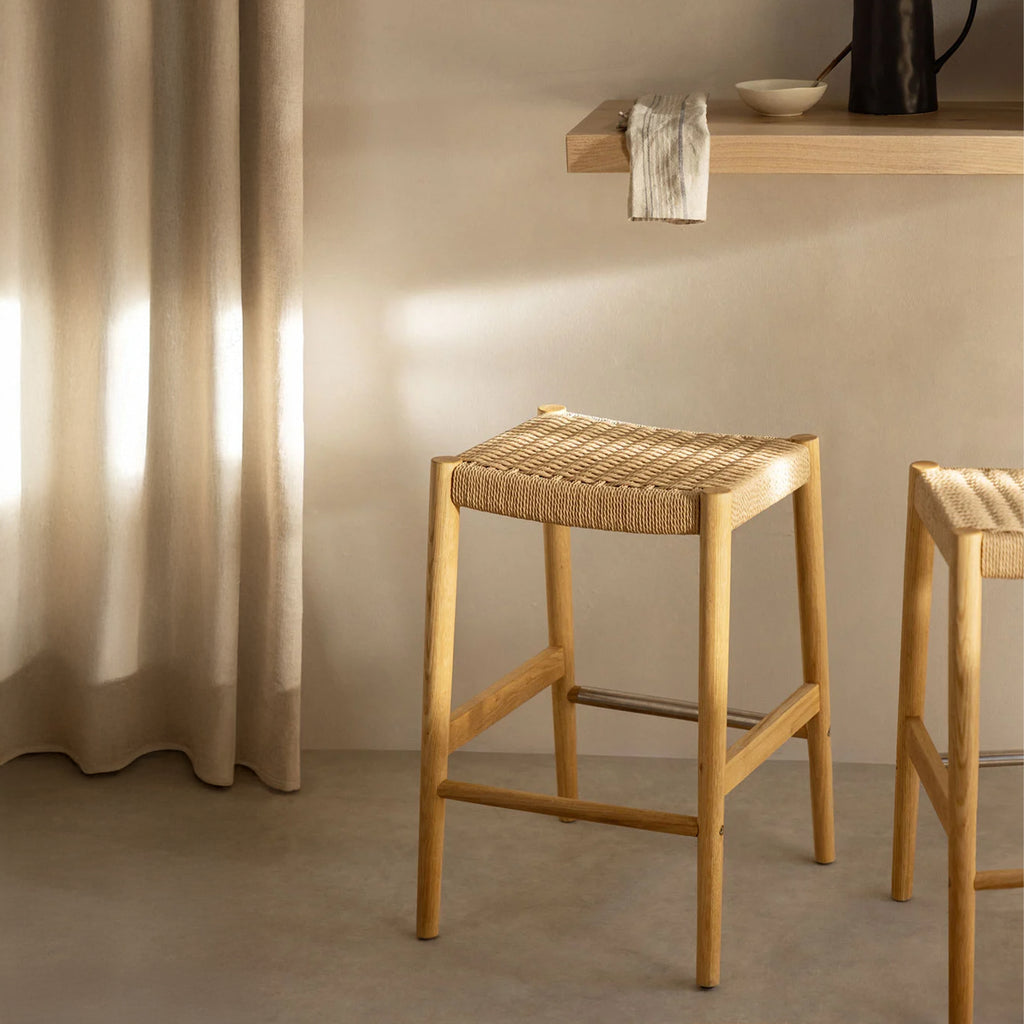Pusbario kėdė ARAM 65 cm