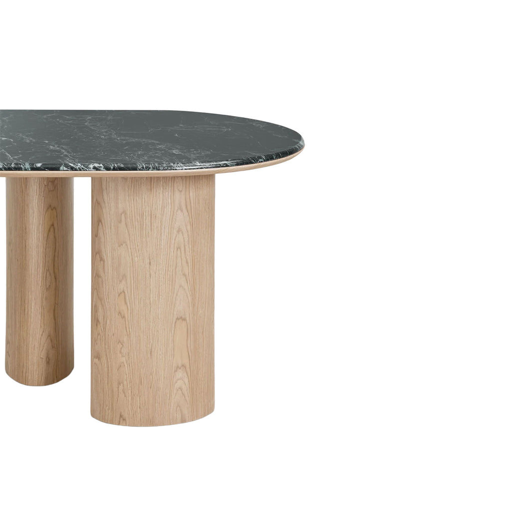 Stalas DIANA oval 220x100 cm