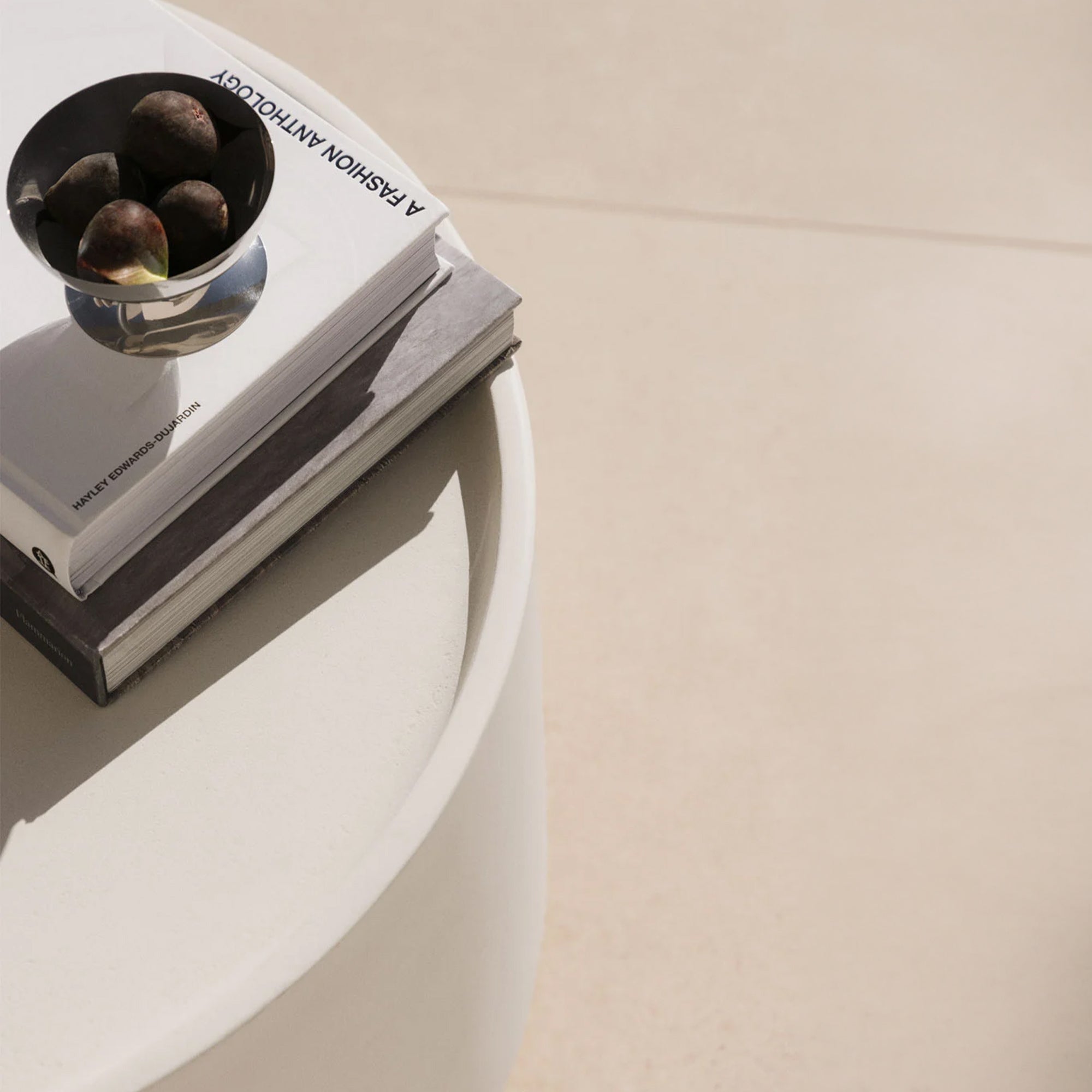DYS saulės skėčio pagrindas su integruotu staliuku Ø 60 cm