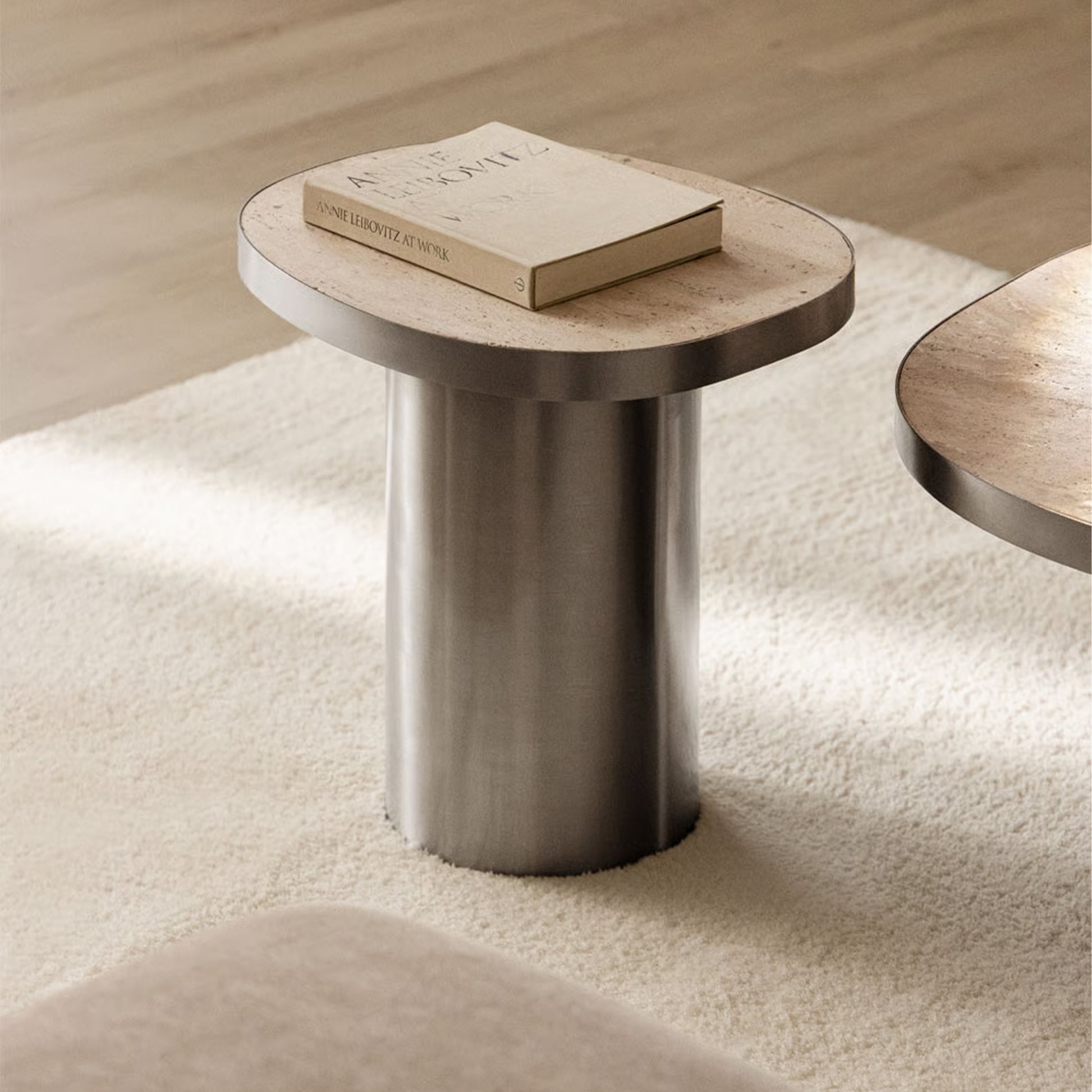 Šoninis staliukas FERTI