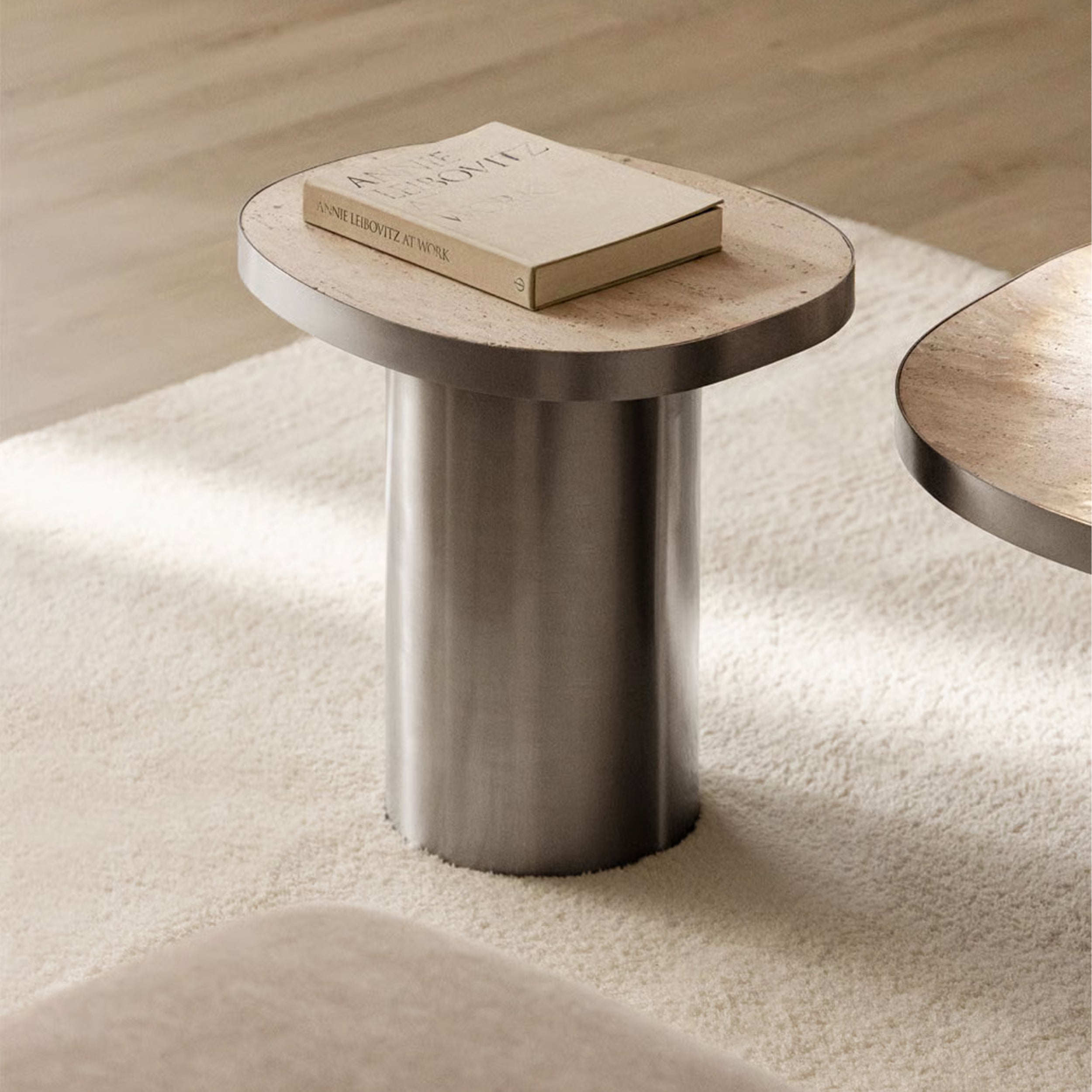 Šoninis staliukas FERTI