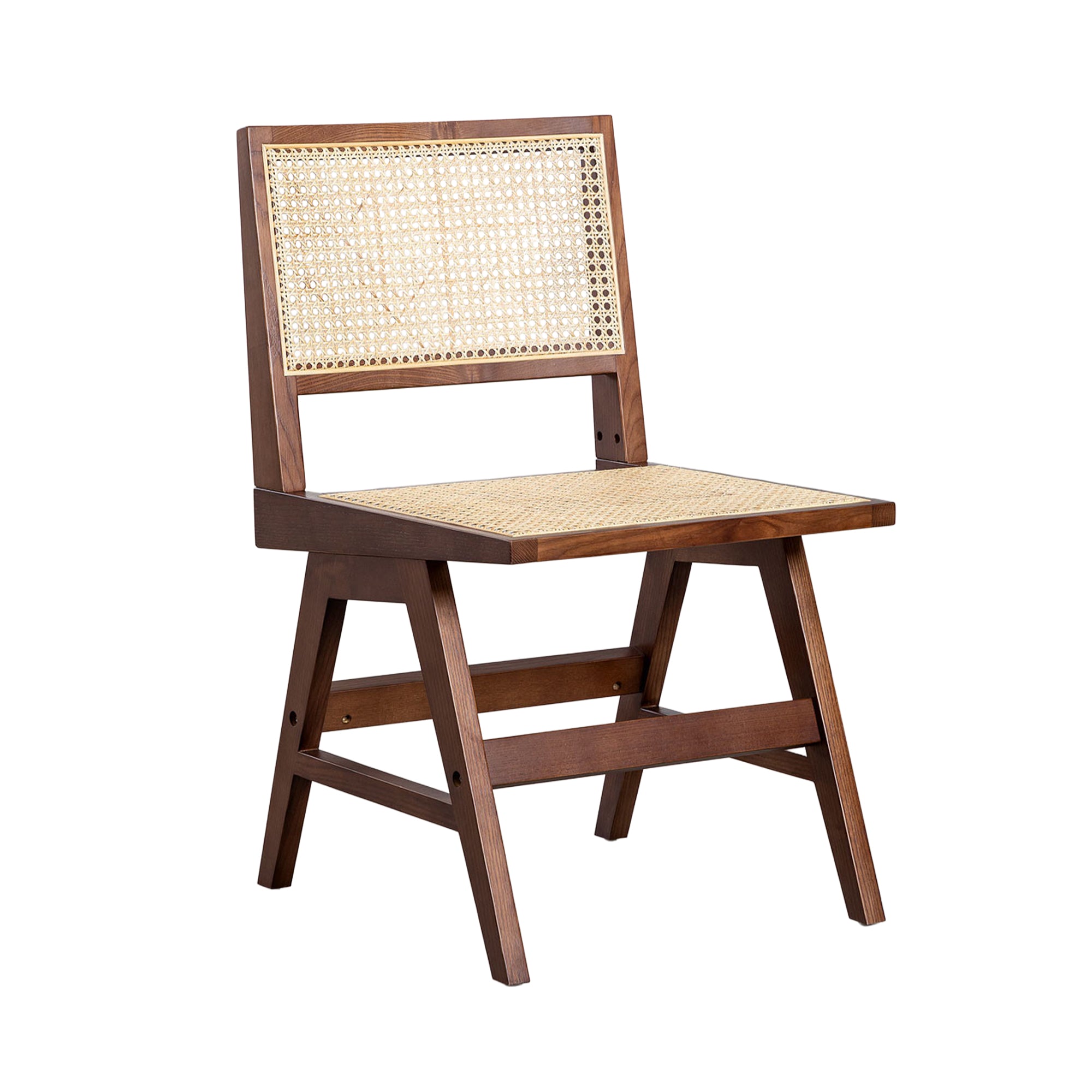 natūralus baldas valgomajam