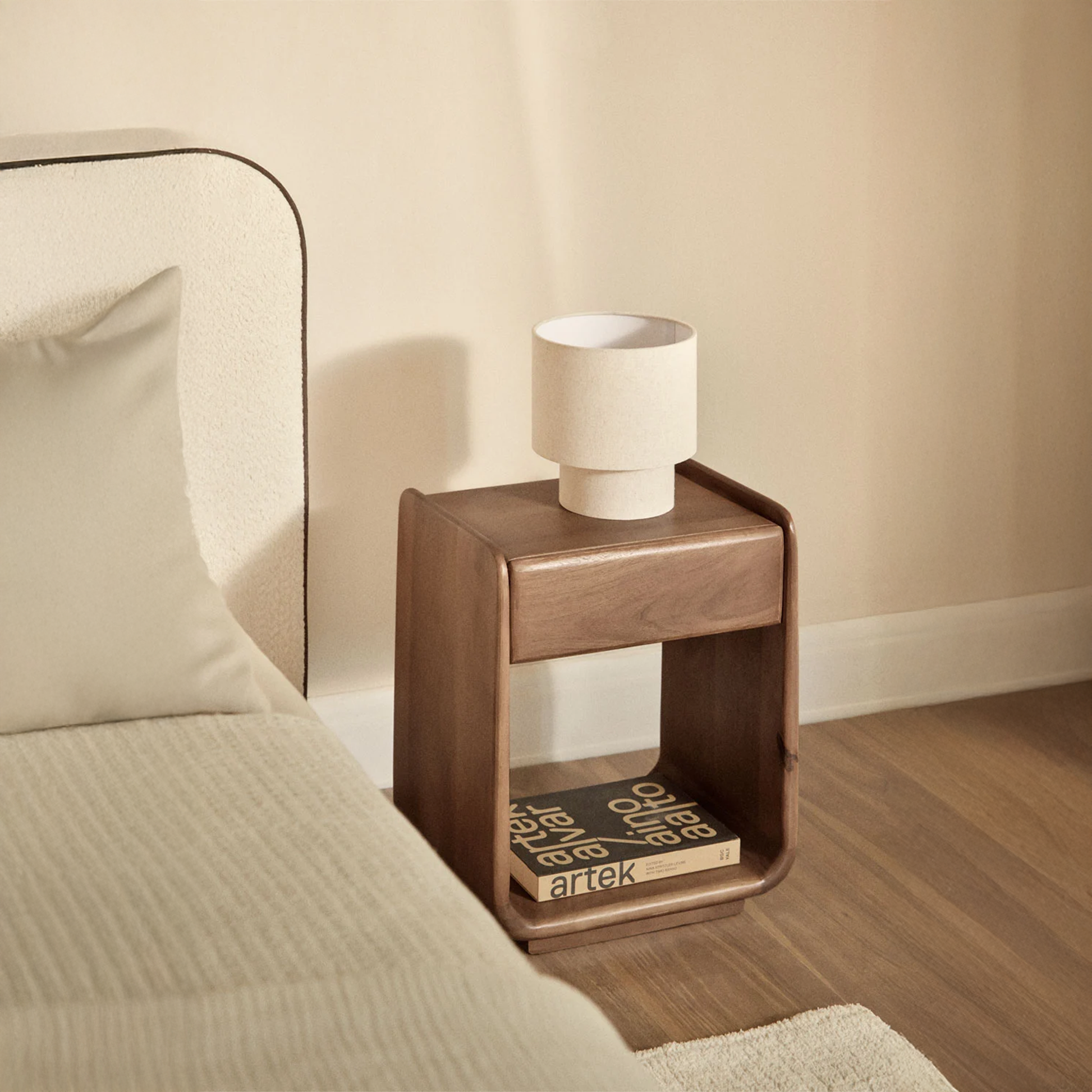 TENSI naktinis staliukas