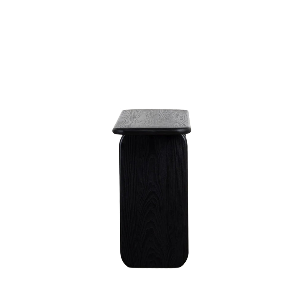 UNE konsolė